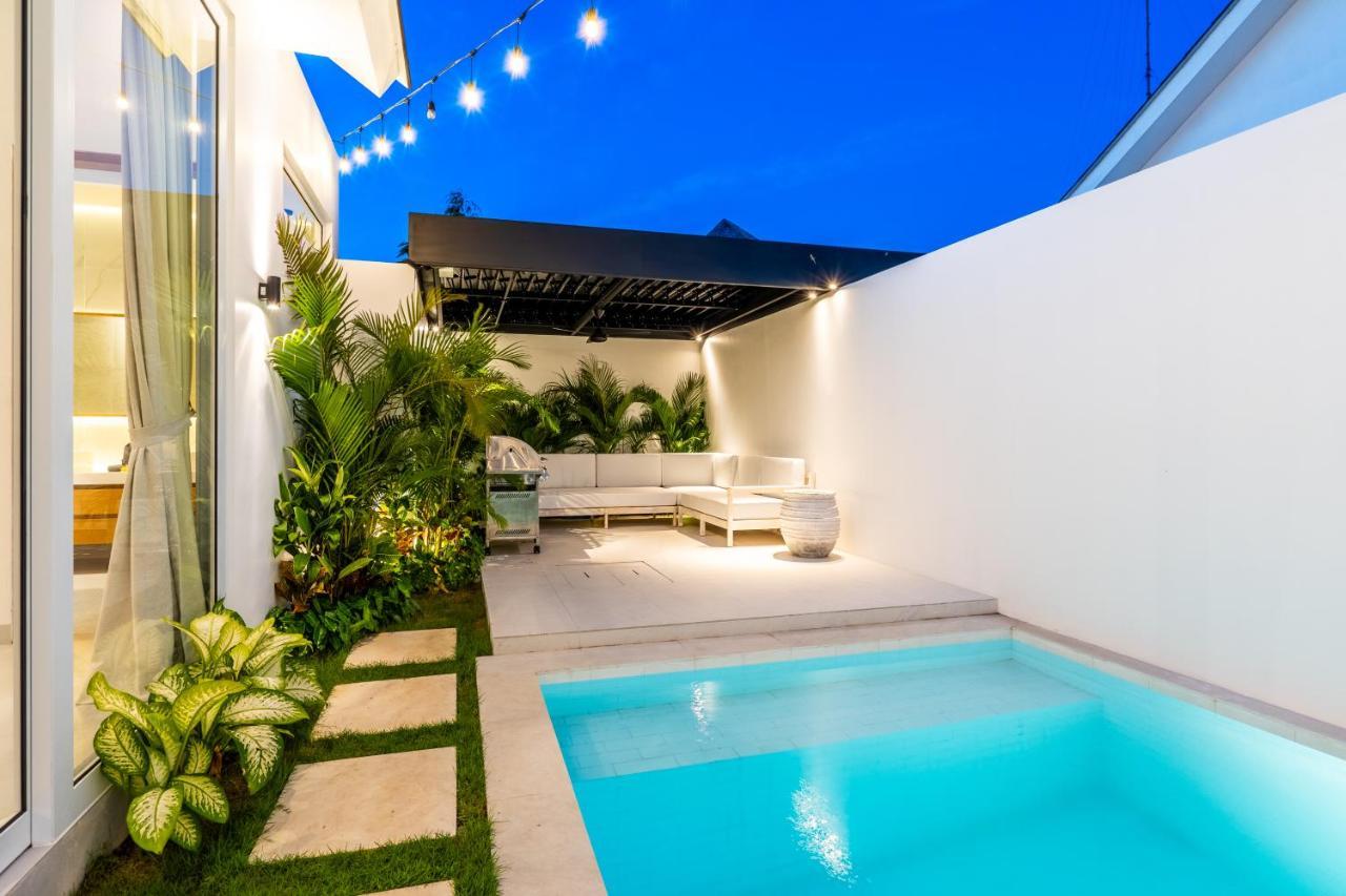 Casa Blanca Villa By Betterplace Uluwatu Exteriör bild