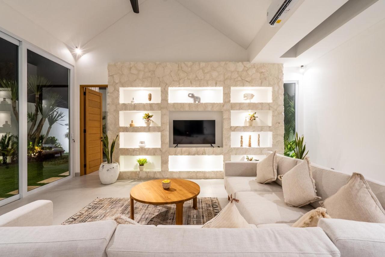 Casa Blanca Villa By Betterplace Uluwatu Exteriör bild