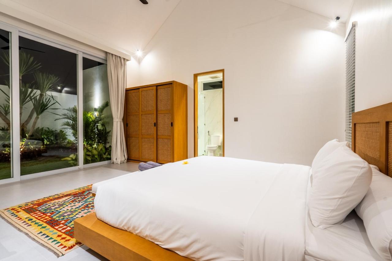 Casa Blanca Villa By Betterplace Uluwatu Exteriör bild